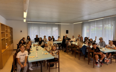 Pranzo con le famiglie dei comunicandi